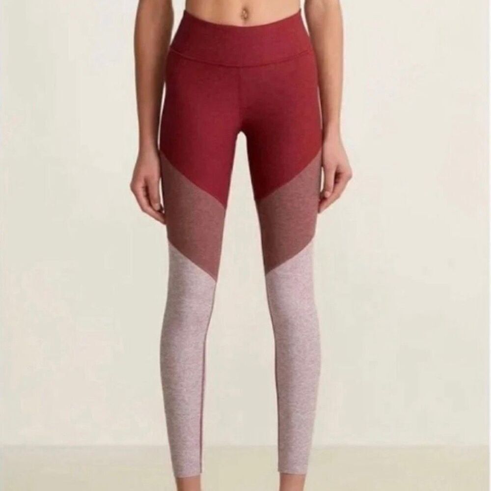 Outdoor Voices Tri-Color Springs Burgundy Red Athletic 7/8 Leggings Size Small